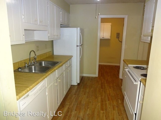 Building Photo - 3 br, 2 bath House - 4072 Melrose Drive