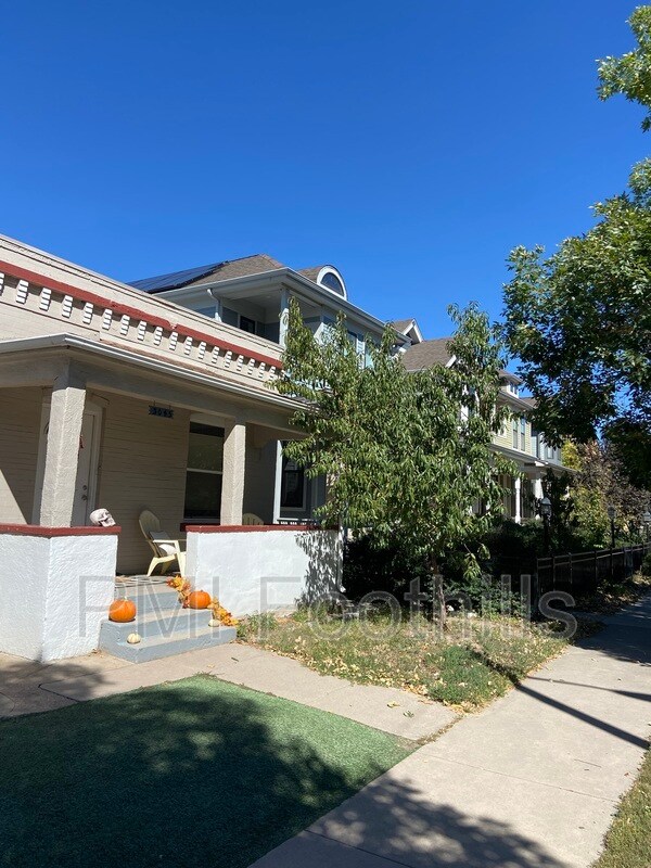 Foto principal - 3045 Arapahoe St
