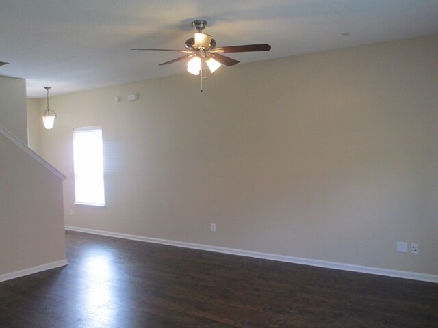 Building Photo - 2514 Creekfront Drive