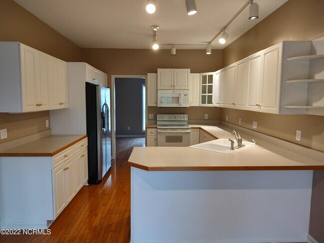 Foto del edificio - 154 Loden Dr