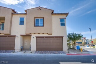 Building Photo - 2527 Venetia Pointe St