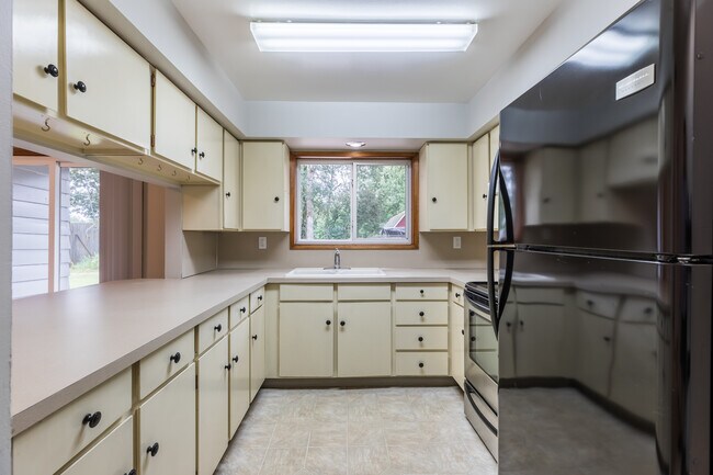 Foto del edificio - 2145 Gable Rd