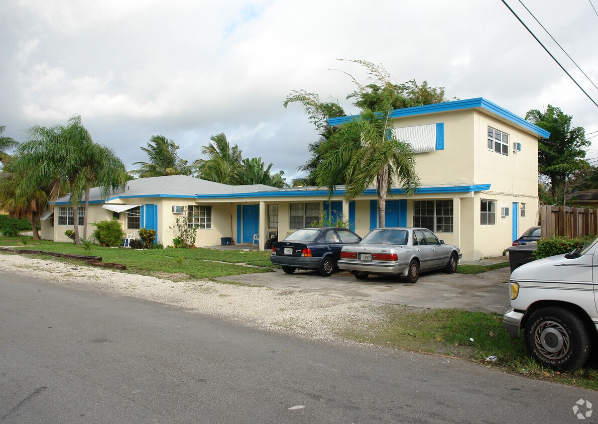 Foto del edificio - 1200 NE 16th Ave