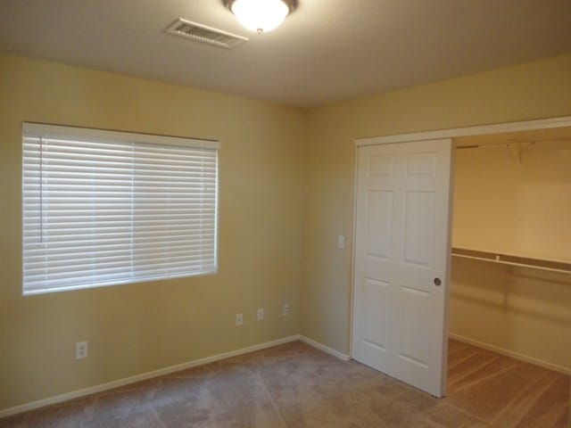 Foto del edificio - 5361 W Huntington Dr