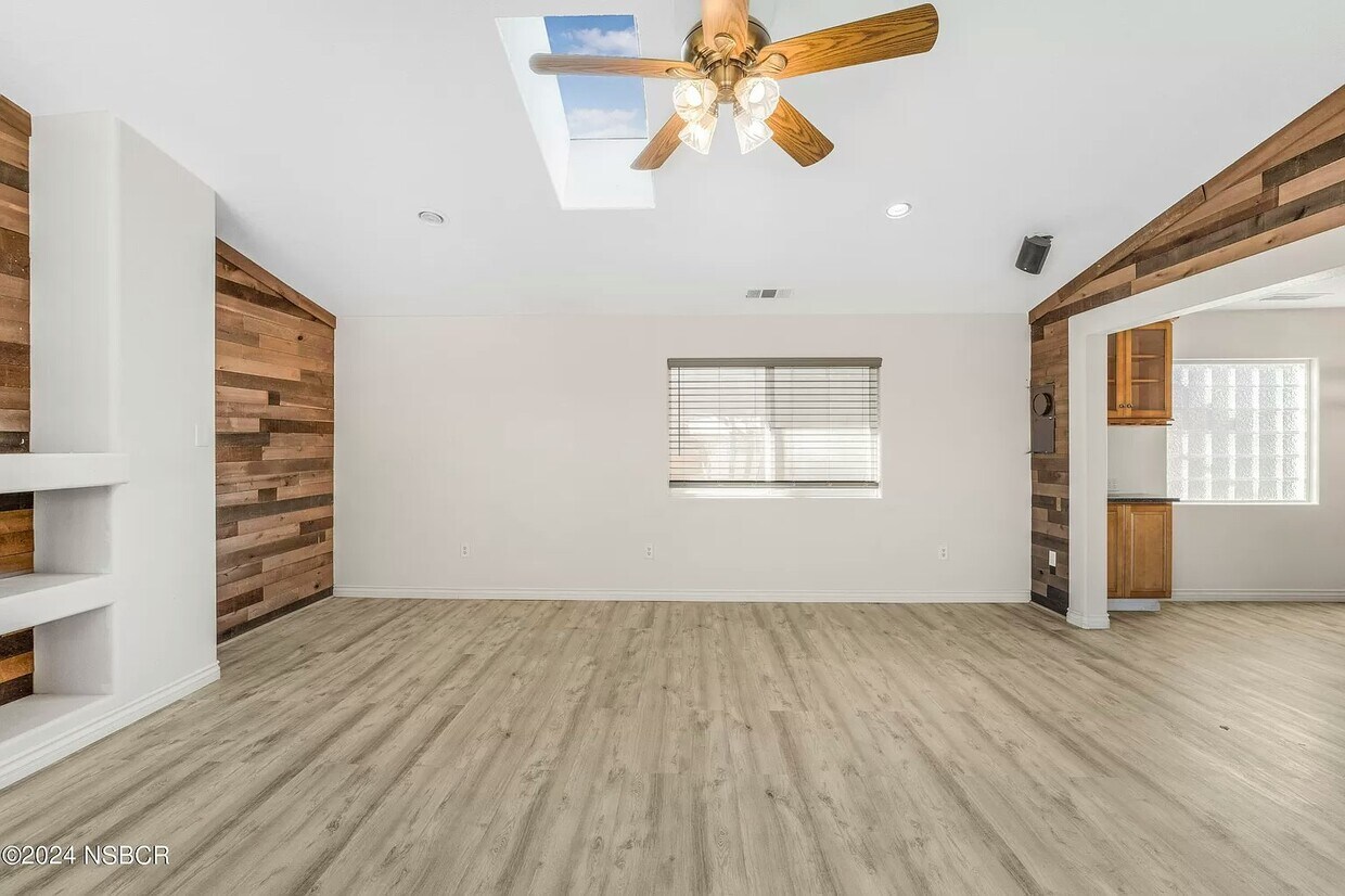 424 S B St, Lompoc, CA 93436 Townhome Rentals in Lompoc CA