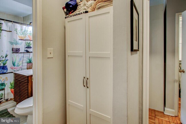 Foto del edificio - 2515 K St NW