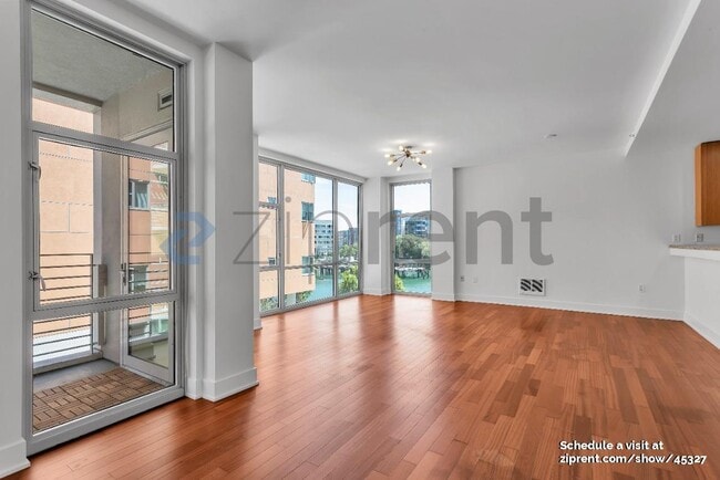 Foto del edificio - 235 Berry St