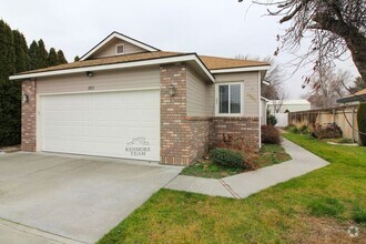 Building Photo - 6513 W Kennewick Ct