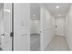 Building Photo - 46190 LARCH Ave
