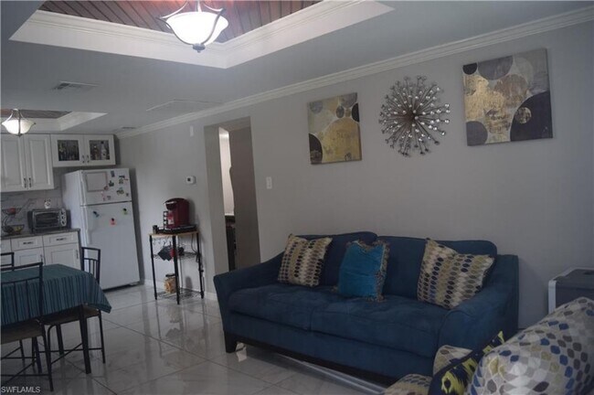 Foto del edificio - 5342 Treetops Dr