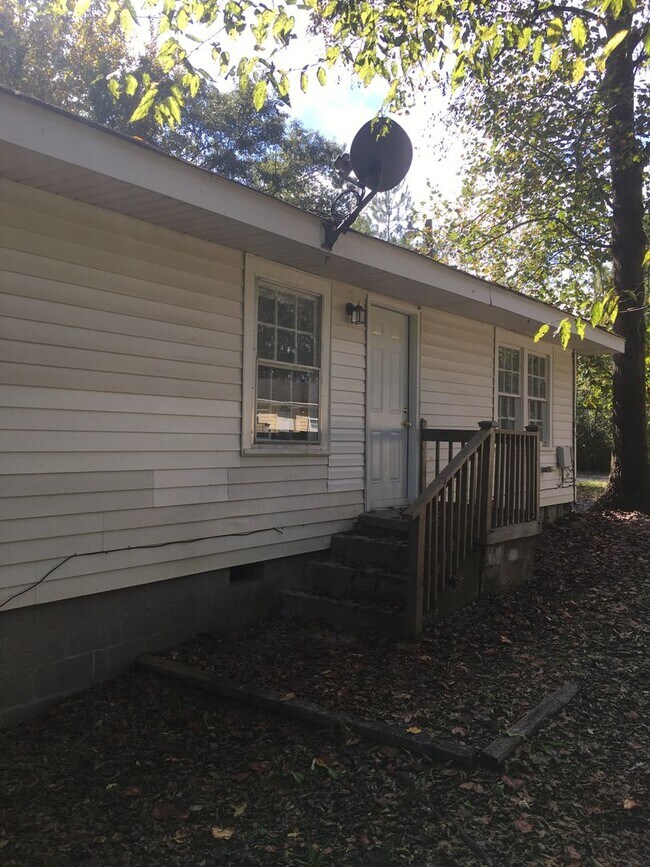 Foto del edificio - 30/32 Gardner Dr