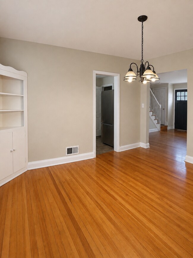 Foto del edificio - Beautifully Remodeled 3-Bedroom Home with Modern Comforts