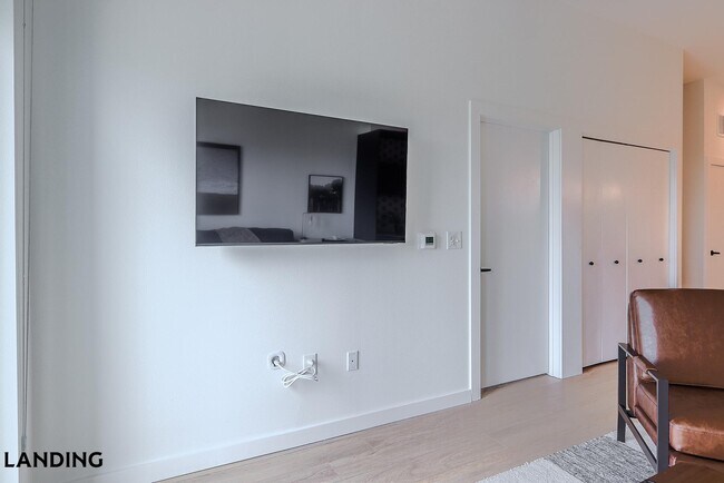 Foto del edificio - 2623 Keene St