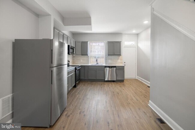 Building Photo - 708 N Grantley St