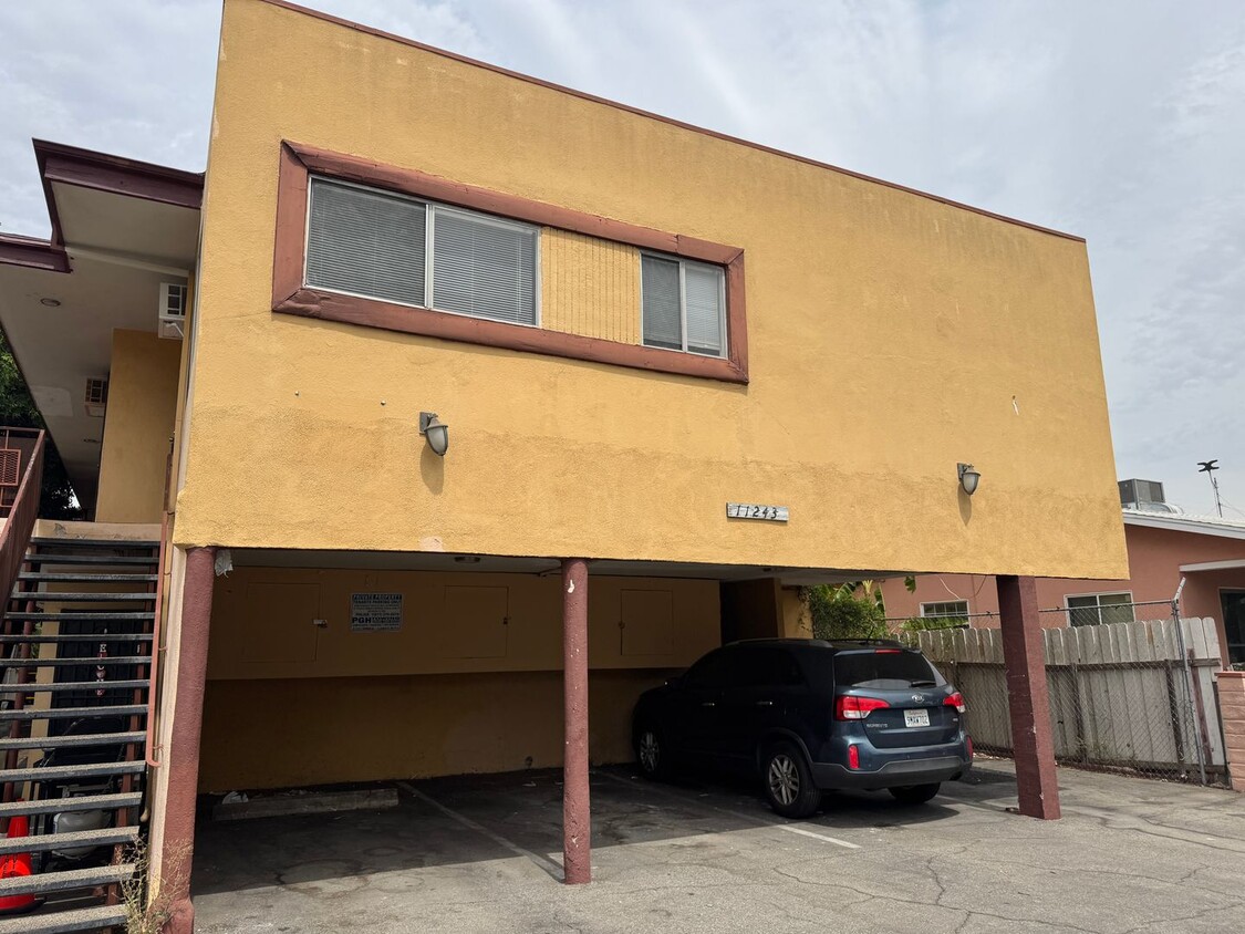 Building Photo - 11243 Tiara St