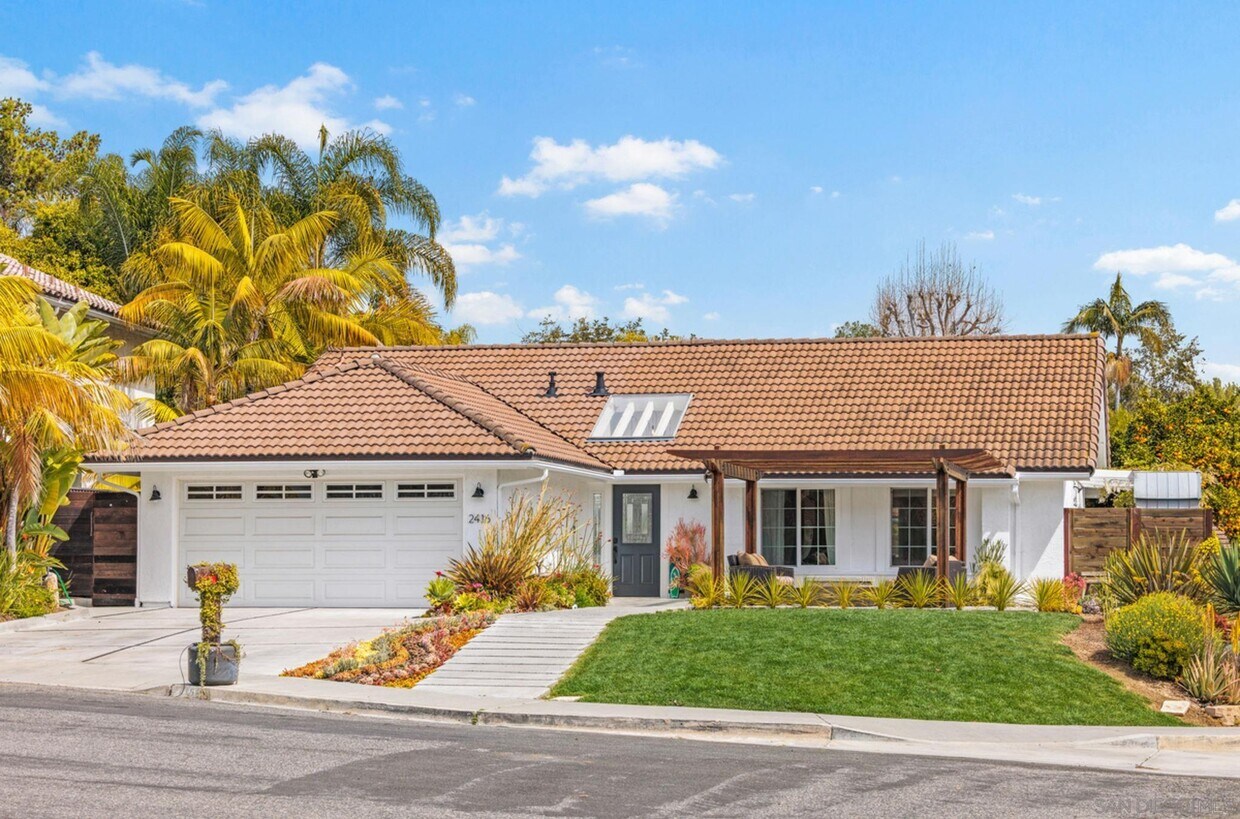 Foto principal - 2416 Majano Pl