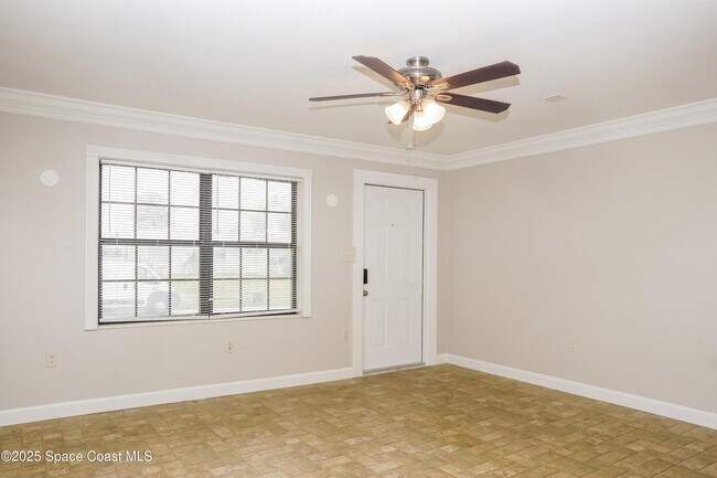 Foto del edificio - 1159 Heather Glen Cir