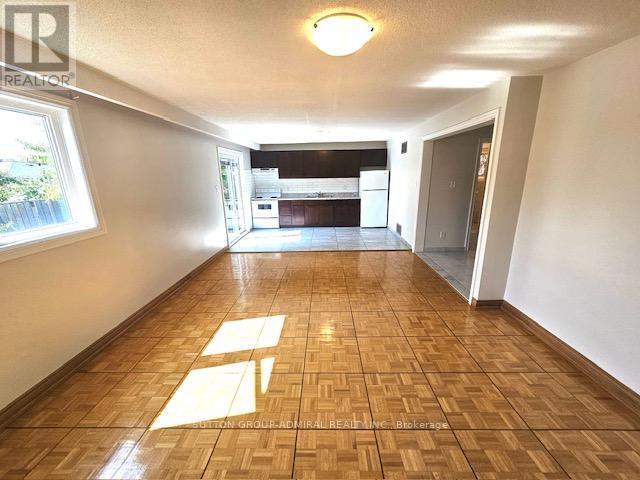 Photo du bâtiment - 93 N Ridge Rd