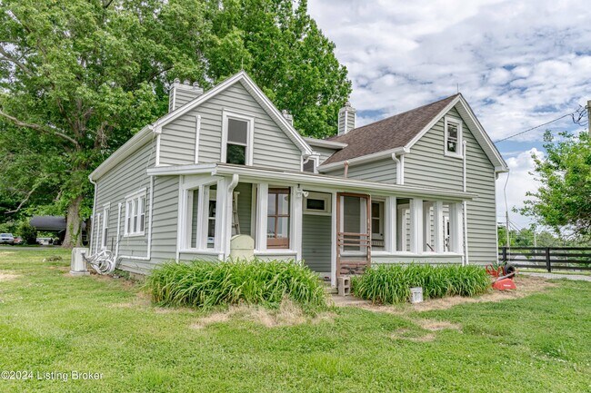 Foto del edificio - 2683 Waddy Rd