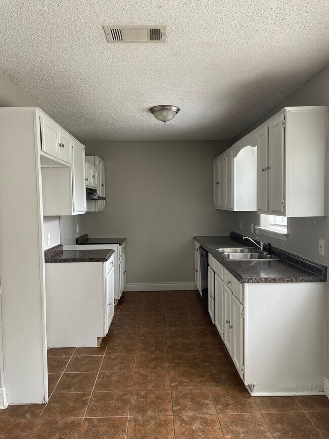 Foto del edificio - 13915 Ridgecrest Dr. Shannon Hills, AR 72002