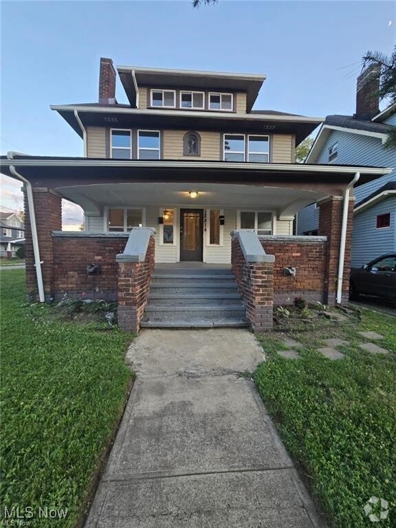 Building Photo - 12814 Arlington Ave