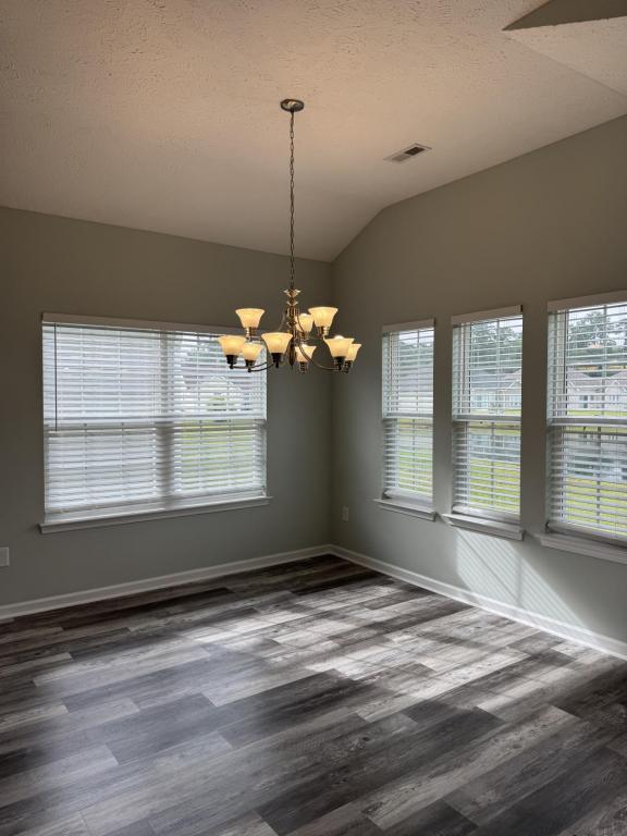 Building Photo - 462 Levanto Rd