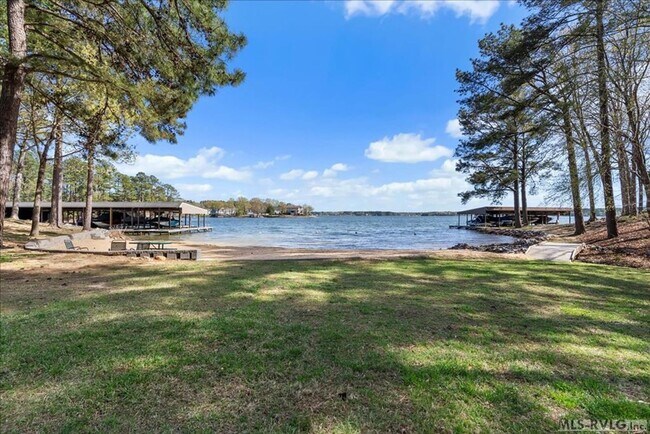 Foto del edificio - 164 Sandy Cove Dr