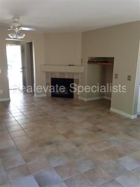 Building Photo - Beautiful Paloma Del Sol 5 bedroom home.