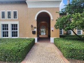 Building Photo - 14640 SW 15th St