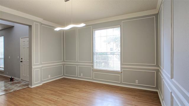 Building Photo - 8501 Mesa Verde Dr