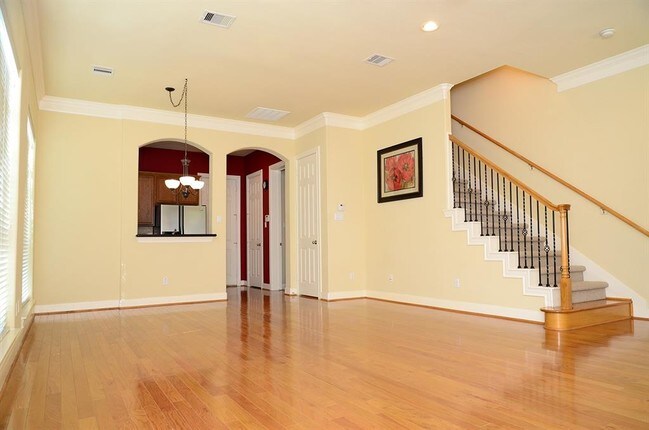 Building Photo - 9034 Creekstone Lake Dr