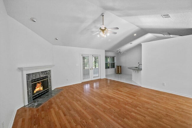 Building Photo - 1297 Calcutta Dr