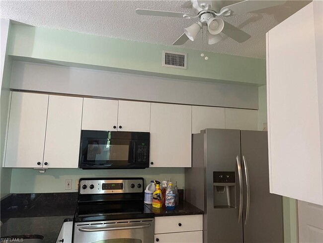 Building Photo - 1205 Reserve Way