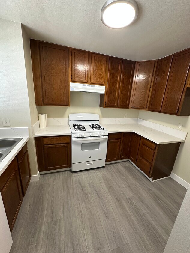 KITCHEN - 114 Olive St