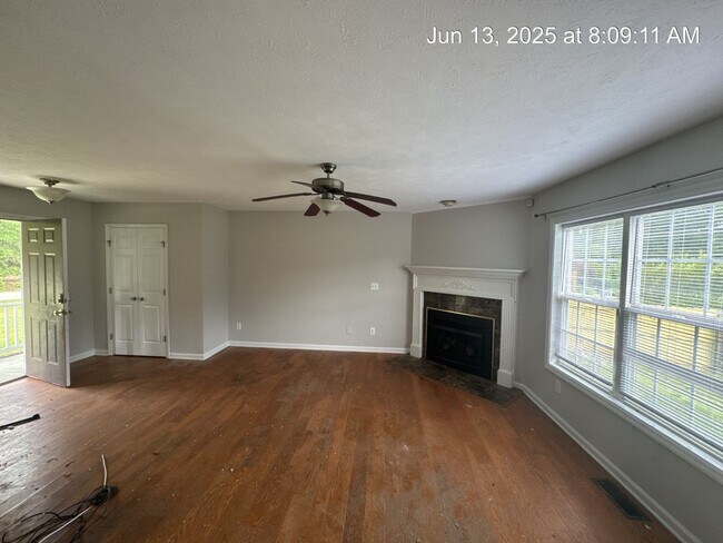 Foto del edificio - 4615 Rockfish Rd