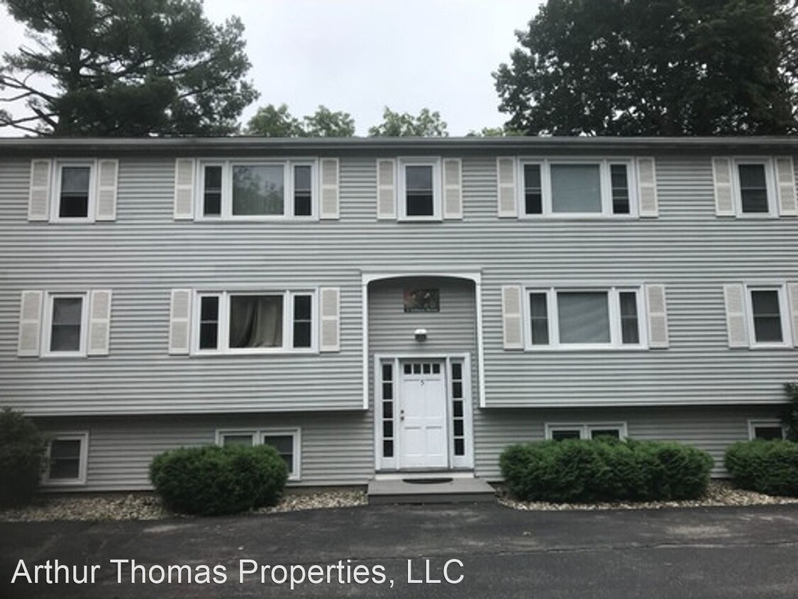 Primary Photo - 2 br, 1 bath Apartment - 5 Auburn Street