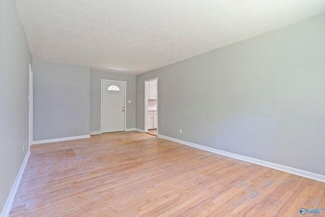 Building Photo - 1103 Wayne Cir