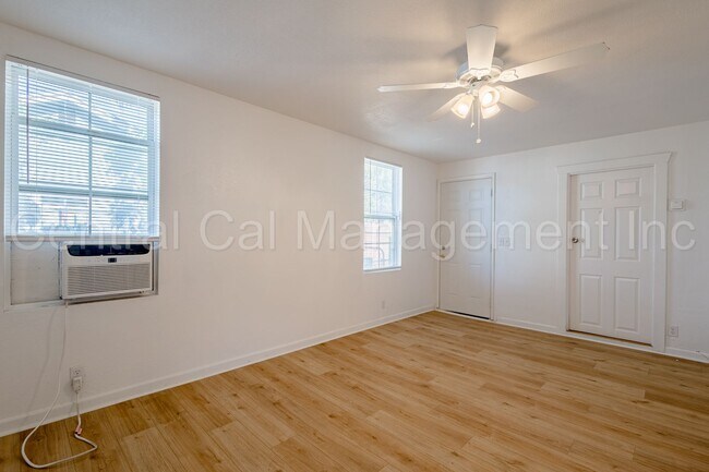 Foto del edificio - 2 Bedroom/1 Bath Home - $1295 Per Month!