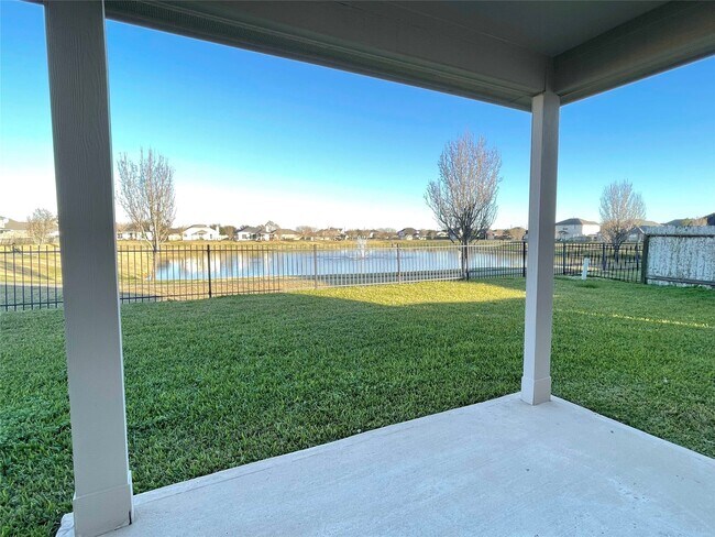 Foto del edificio - 3205 Black Ln