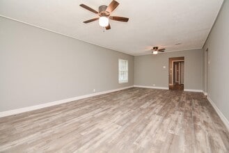 Building Photo - 14633 Renault St