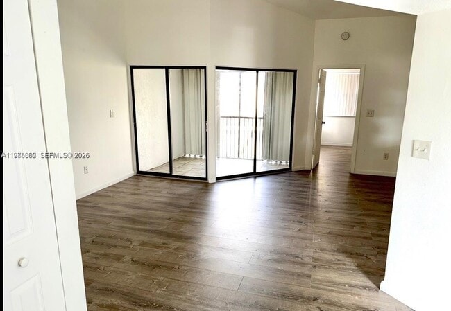 Foto del edificio - 1120 N Franklin Ave