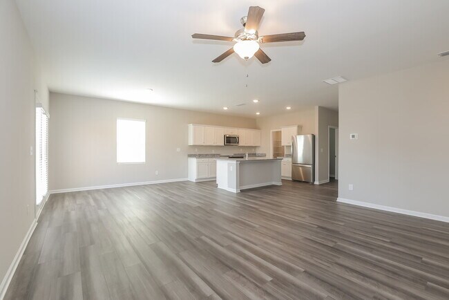 Foto del edificio - 1111 Feldman Chase