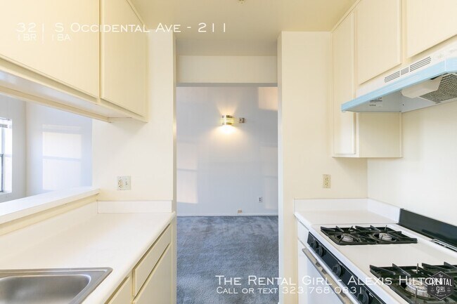 Building Photo - 321 S Occidental Blvd