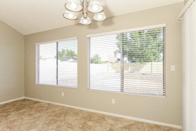 Building Photo - 20631 N 22nd Ave