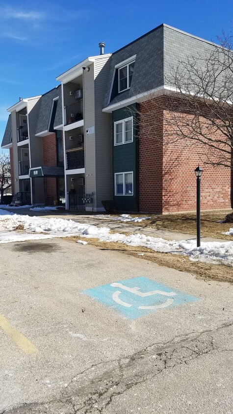 Primary Photo - 4 New Haven Dr