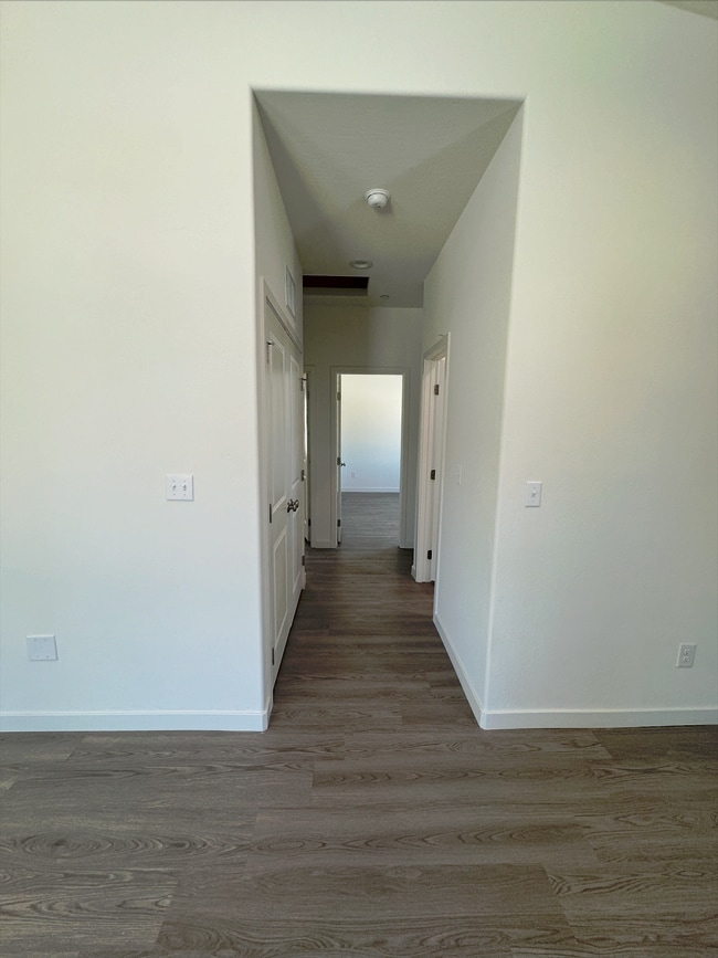 Building Photo - 9705 Krista Vineyard Way