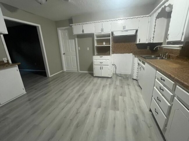 Foto del edificio - Desirable 4 Bed Home