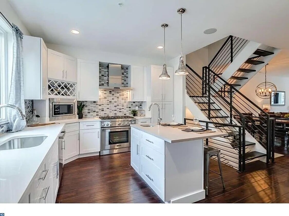 Stunning Modern Townhome in the Heart of Northern Liberties - Stunning Modern Townhome in the Heart of Northern Liberties