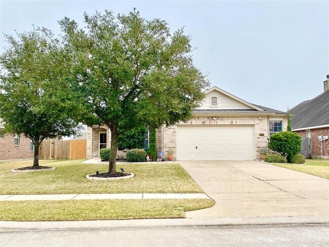 Building Photo - 17518 Stamford Oaks Dr