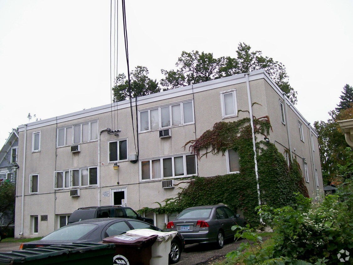 Foto del edificio - 3212 Fremont Ave S